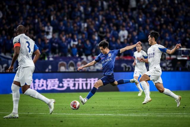 开云体育-严益唯：大轮换的沧州雄狮将中超一夜打回四年前